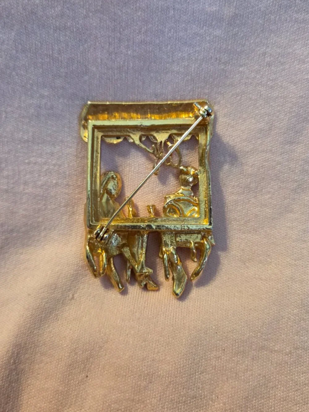 Vintage Gold-Tone Café Scene Brooch | Retro Cafe Bistro Couple Figural Lapel Pin